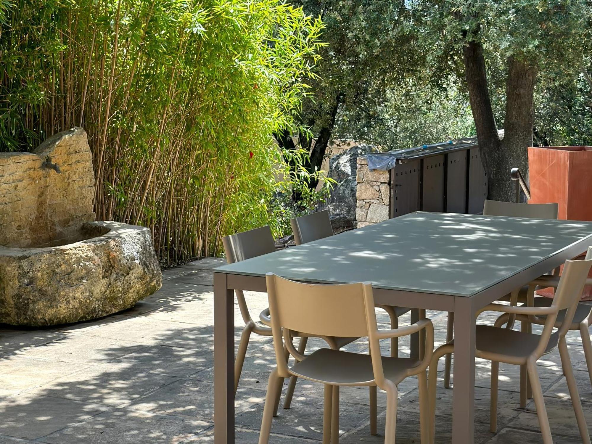 Domaine Villas Celia Monticello Exteriör bild